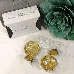 NIB Avon Clear Glitter Drop Earrings